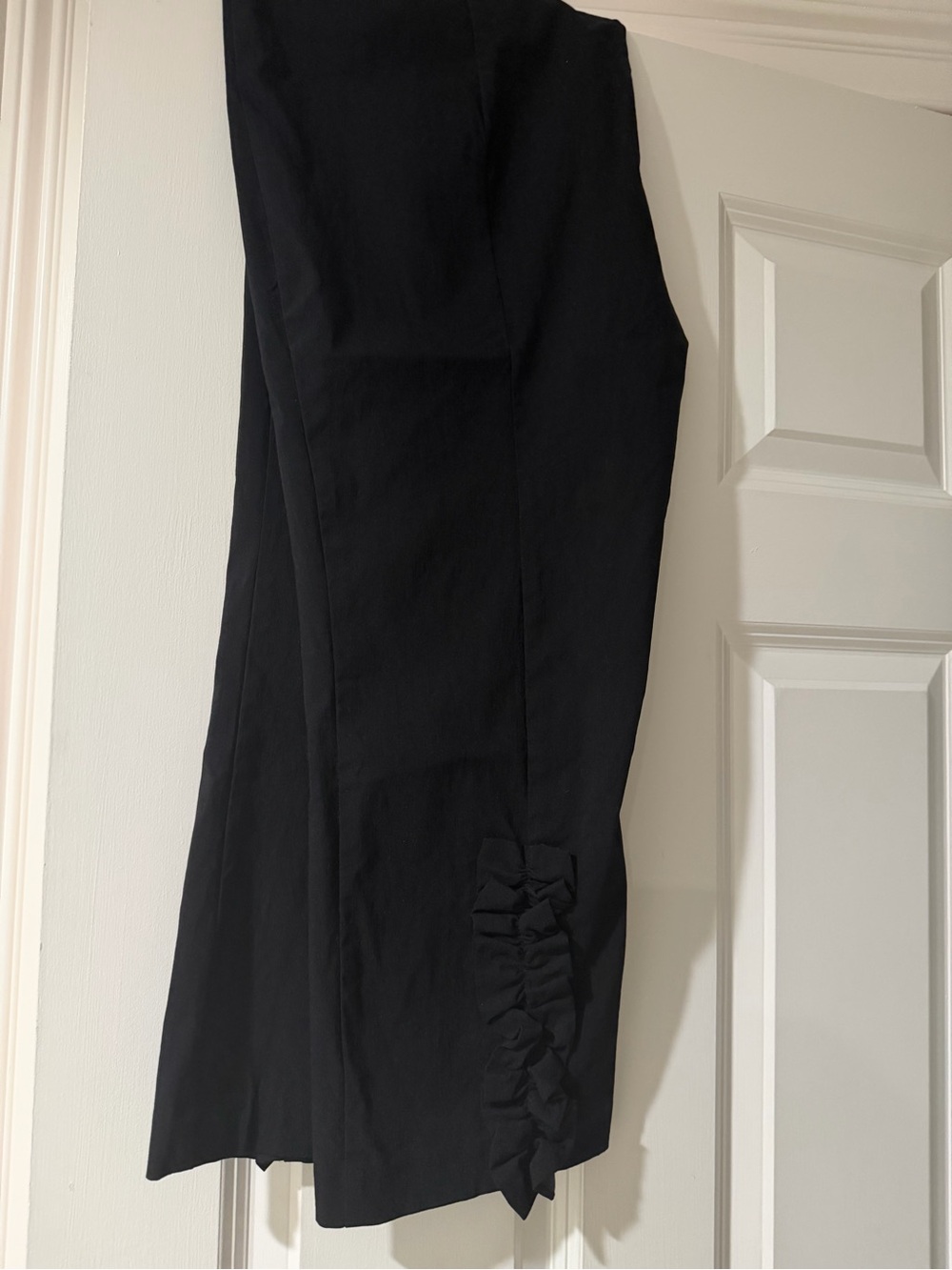 INC International Concepts Black Cropped Pants with Side Ruffle
